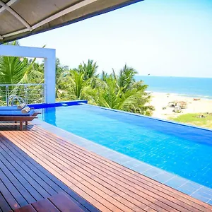 Hotel The Cove *****